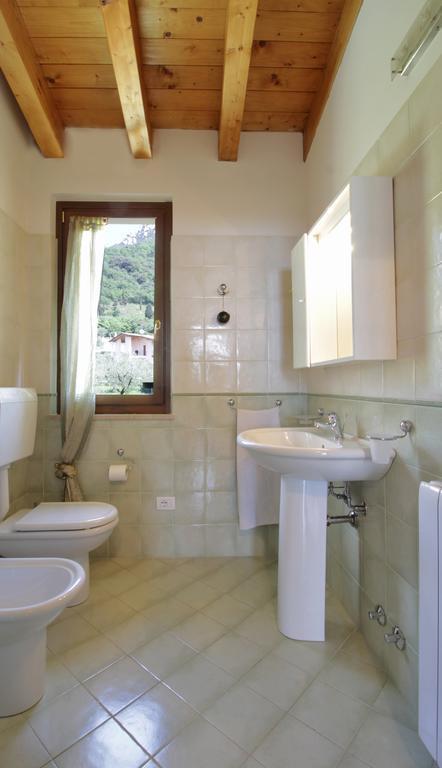 Residence "Borgo Le Torri" Toscolano Maderno Zewnętrze zdjęcie